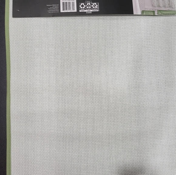 15pc Shower Curtain & Bathroom Accessory Set, Green & White - Picture 10 of 13